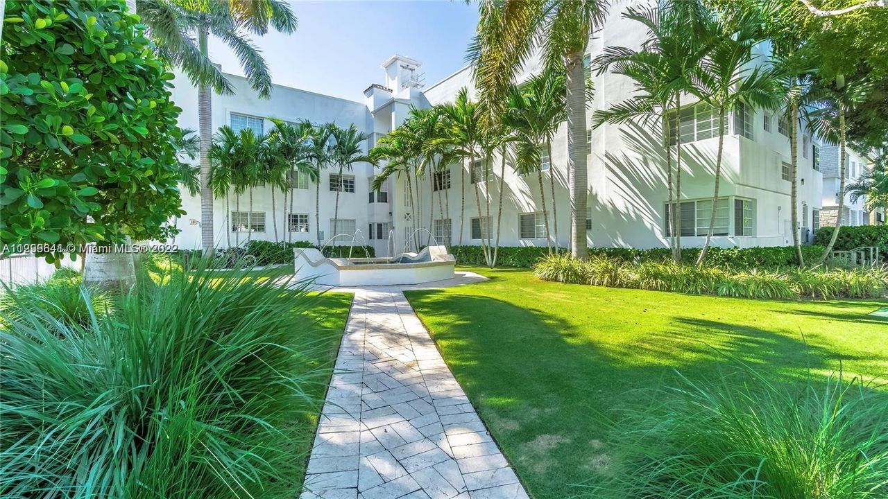 最近租的: $2,200 (1 贝兹, 1 浴室, 518 平方英尺)