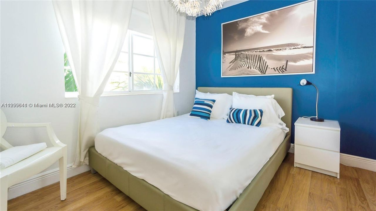 最近租的: $2,200 (1 贝兹, 1 浴室, 518 平方英尺)