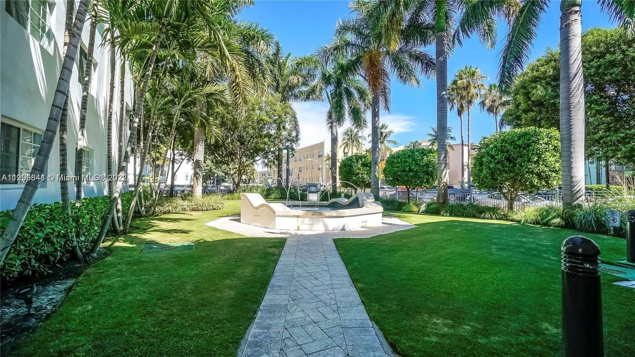 最近租的: $2,200 (1 贝兹, 1 浴室, 518 平方英尺)