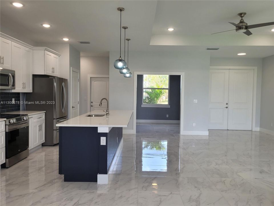 Active With Contract: $439,900 (3 beds, 2 baths, 0 Square Feet)