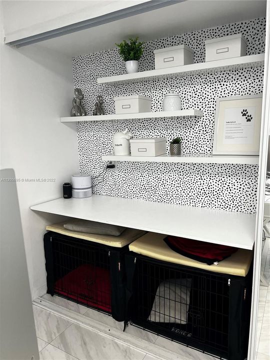 DOG ROOM