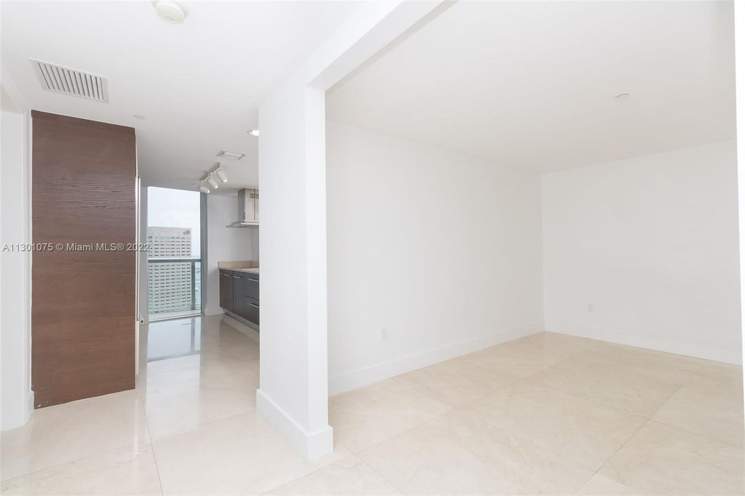 Recently Sold: $1,290,000 (2 beds, 2 baths, 1654 Square Feet)
