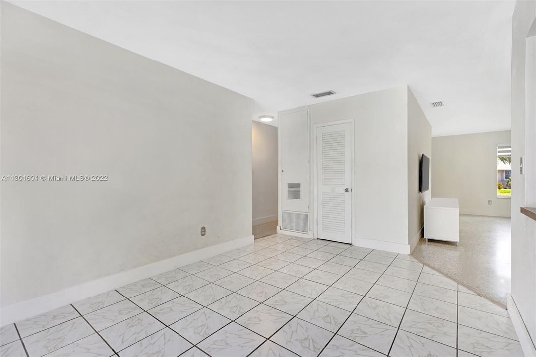 Recently Sold: $630,000 (2 beds, 2 baths, 1515 Square Feet)