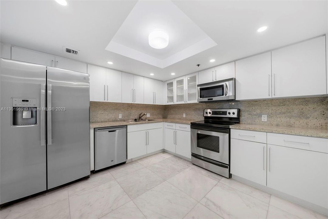 Recently Sold: $730,000 (2 beds, 2 baths, 1316 Square Feet)
