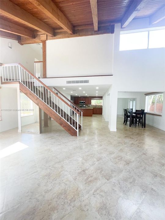 最近租的: $4,550 (3 贝兹, 2 浴室, 1832 平方英尺)