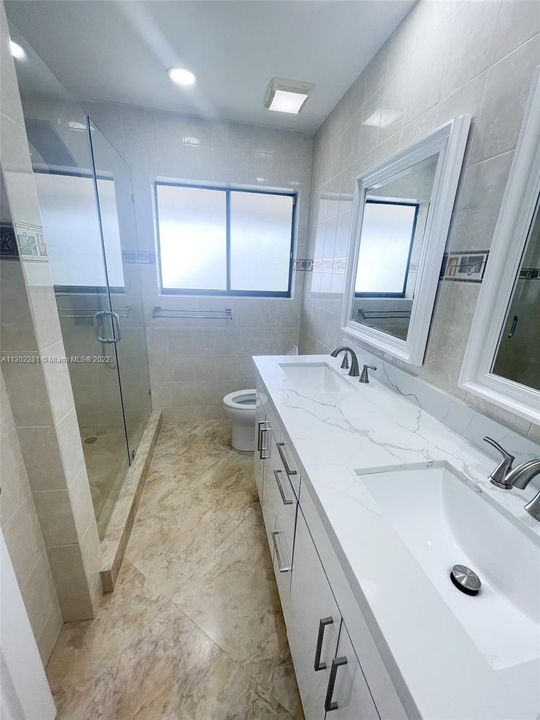 最近租的: $4,550 (3 贝兹, 2 浴室, 1832 平方英尺)