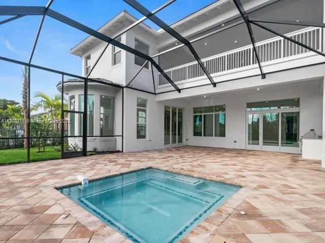 Recently Sold: $2,775,000 (5 beds, 5 baths, 5109 Square Feet)