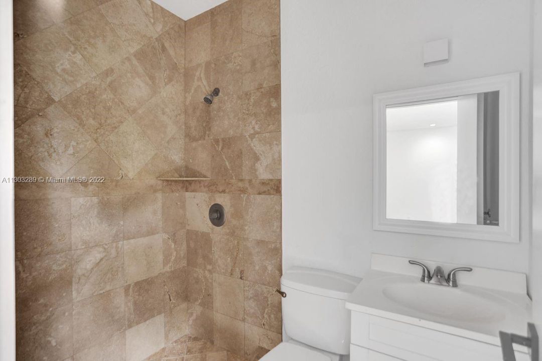 Недавно арендовано: $5,000 (4 спален, 4 ванн, 2853 Квадратных фут)