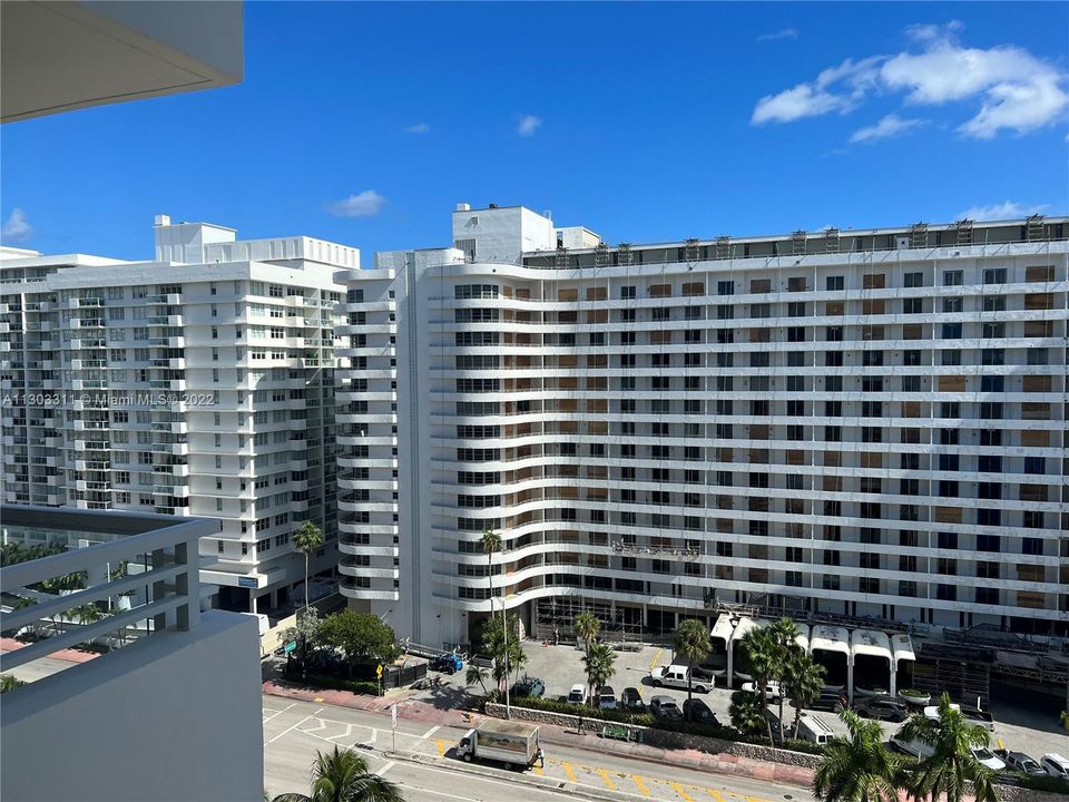 Recently Sold: $480,000 (2 beds, 2 baths, 1190 Square Feet)