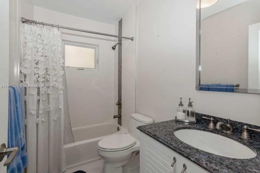 Недавно арендовано: $13,000 (4 спален, 4 ванн, 3346 Квадратных фут)