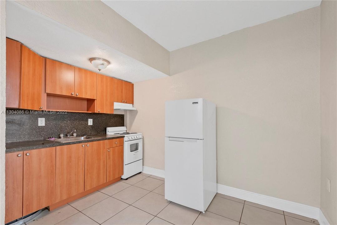 Недавно арендовано: $1,300 (0 спален, 1 ванн, 400 Квадратных фут)