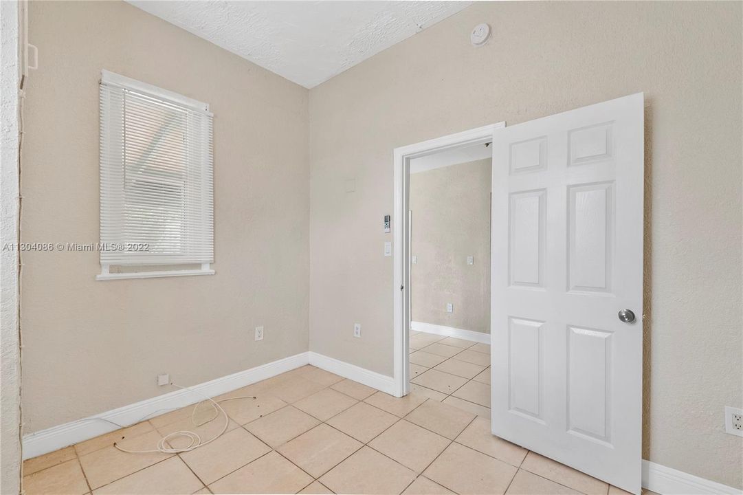 Недавно арендовано: $1,300 (0 спален, 1 ванн, 400 Квадратных фут)