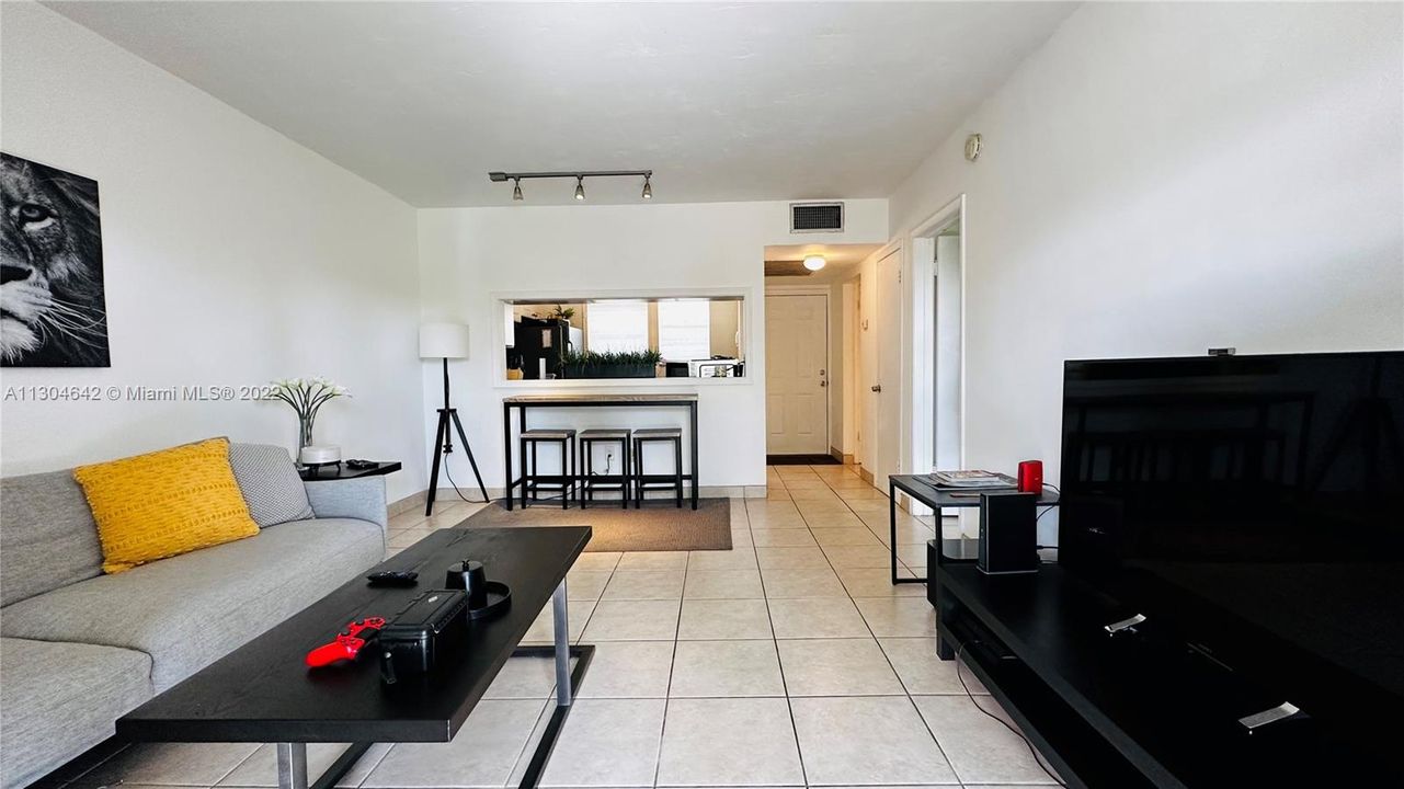 Recently Sold: $200,000 (1 beds, 1 baths, 0 Square Feet)