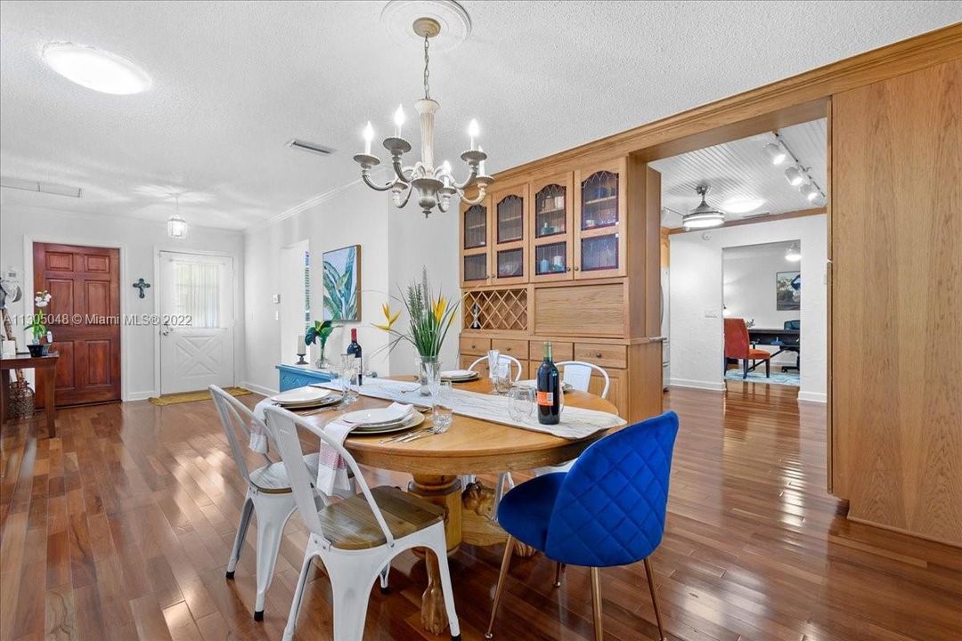 Kitchen and sun room close by