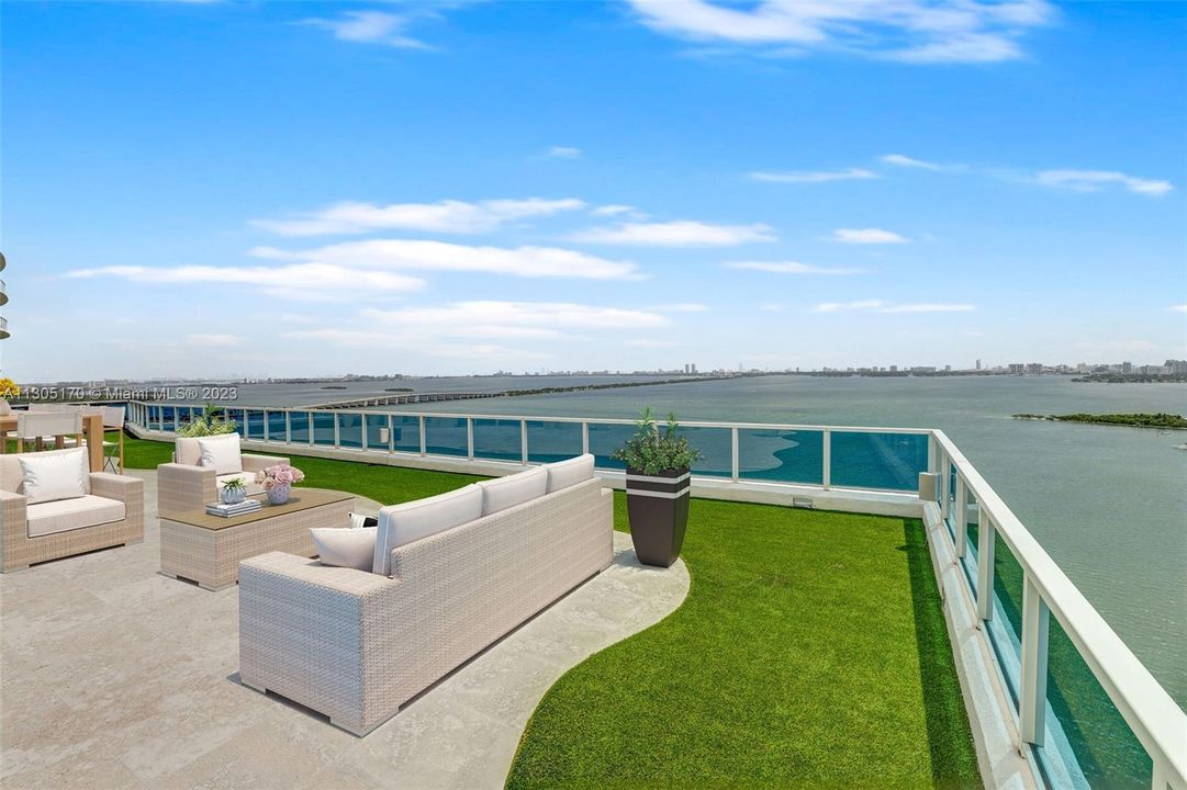 For Sale: $5,950,000 (4 beds, 4 baths, 6291 Square Feet)
