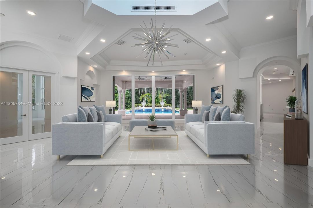Recently Sold: $2,575,000 (5 beds, 4 baths, 5323 Square Feet)