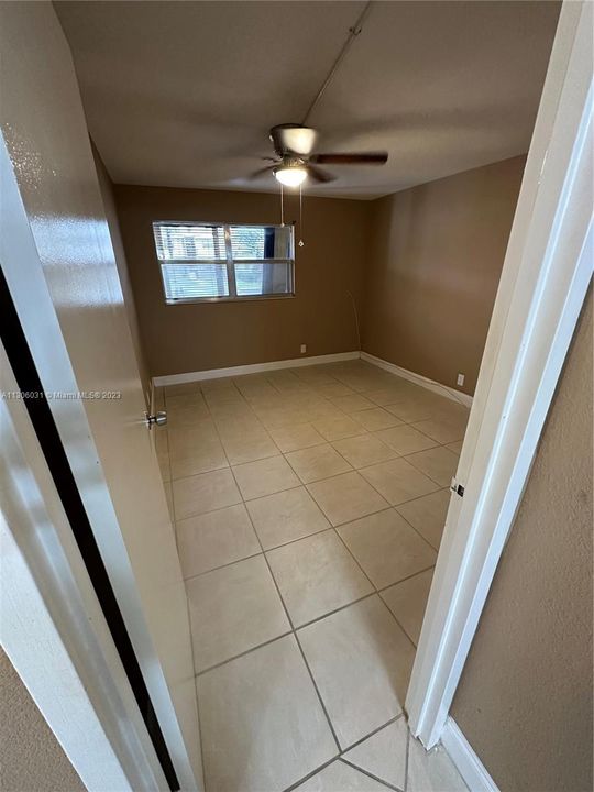 Recently Sold: $145,000 (2 beds, 2 baths, 883 Square Feet)