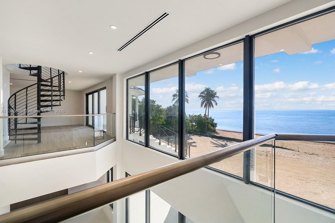 2nd Floor Beach View