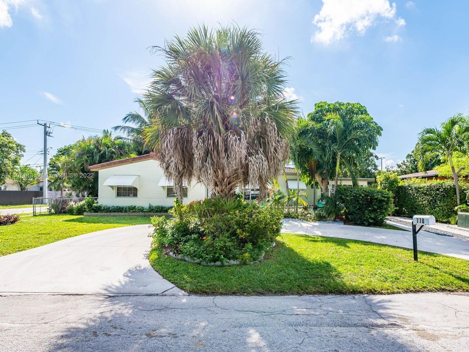 Recently Sold: $480,000 (3 beds, 2 baths, 1189 Square Feet)