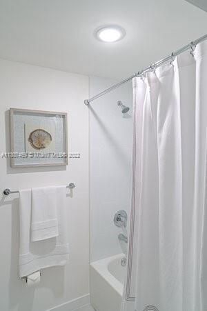 Recently Rented: $2,350 (2 beds, 2 baths, 1024 Square Feet)