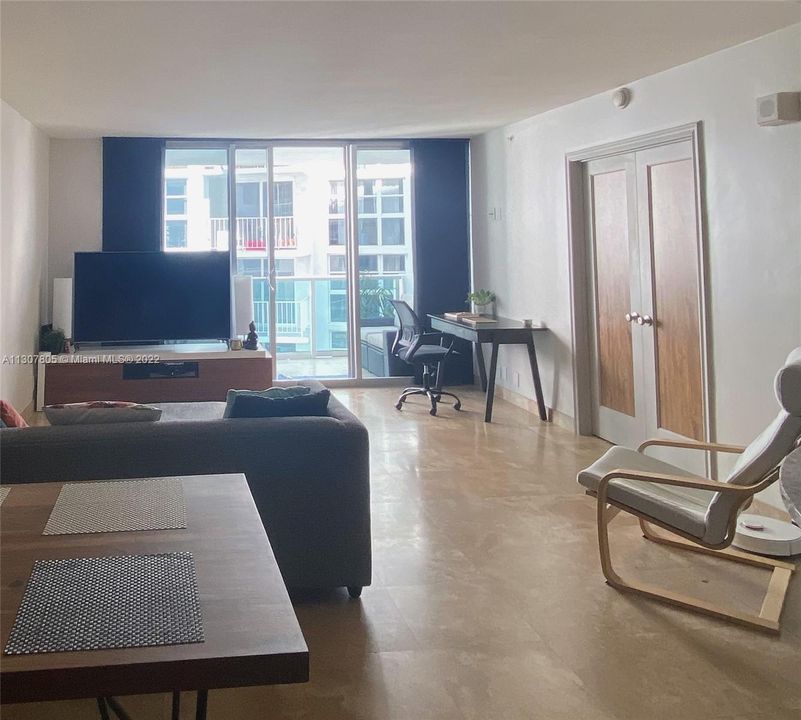 Recently Rented: $3,100 (1 beds, 1 baths, 837 Square Feet)