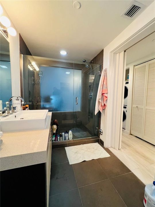 Недавно арендовано: $4,000 (1 спален, 1 ванн, 791 Квадратных фут)