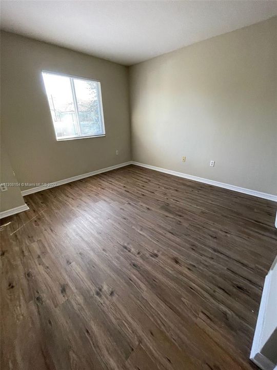 Recently Rented: $1,900 (2 beds, 2 baths, 1227 Square Feet)