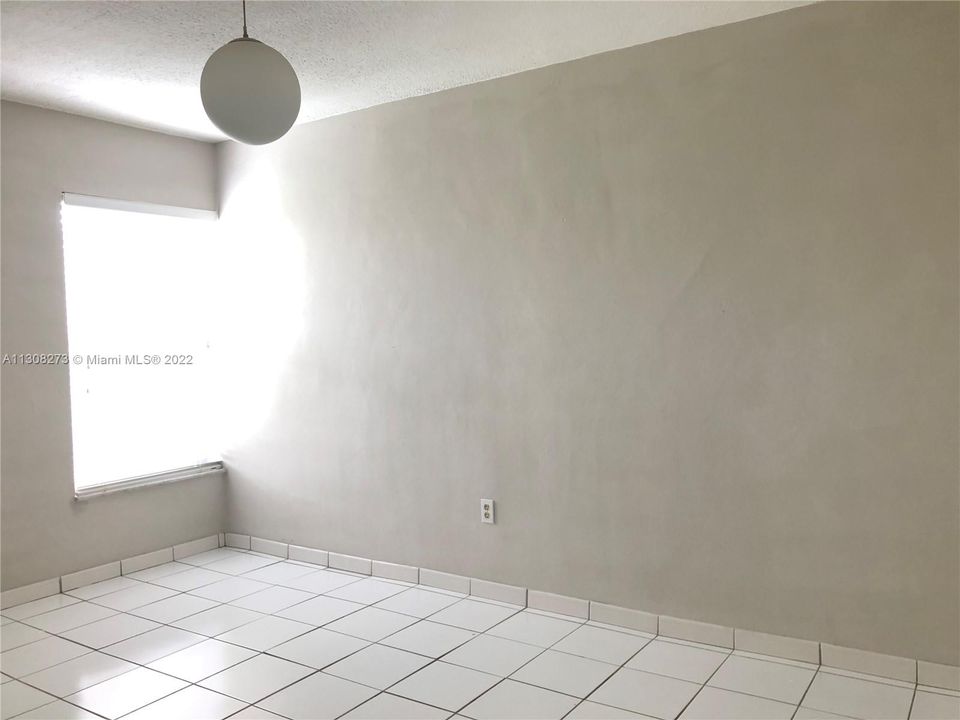 Recently Rented: $2,000 (2 beds, 1 baths, 650 Square Feet)