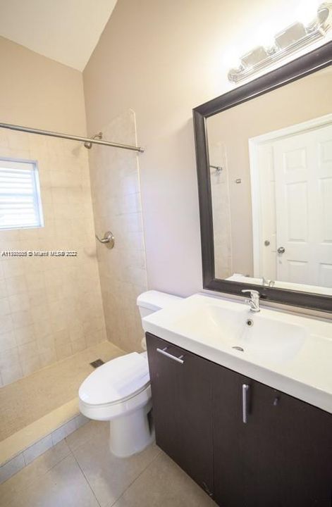 Недавно арендовано: $1,599 (0 спален, 1 ванн, 0 Квадратных фут)