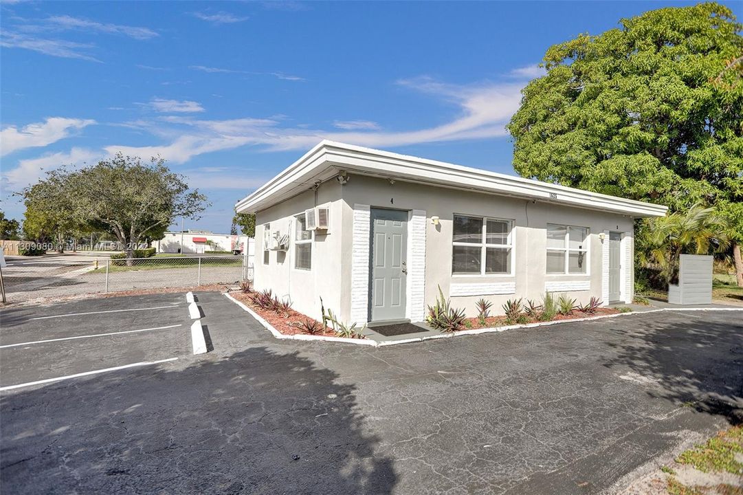 Недавно арендовано: $1,450 (0 спален, 1 ванн, 500 Квадратных фут)