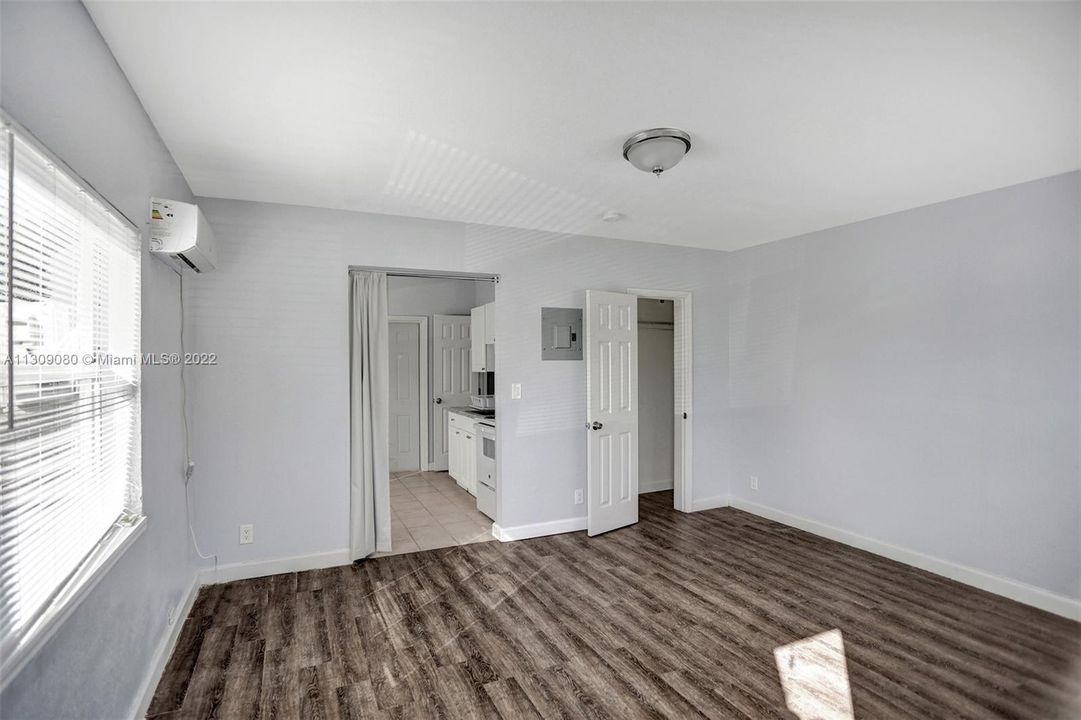 Недавно арендовано: $1,450 (0 спален, 1 ванн, 500 Квадратных фут)