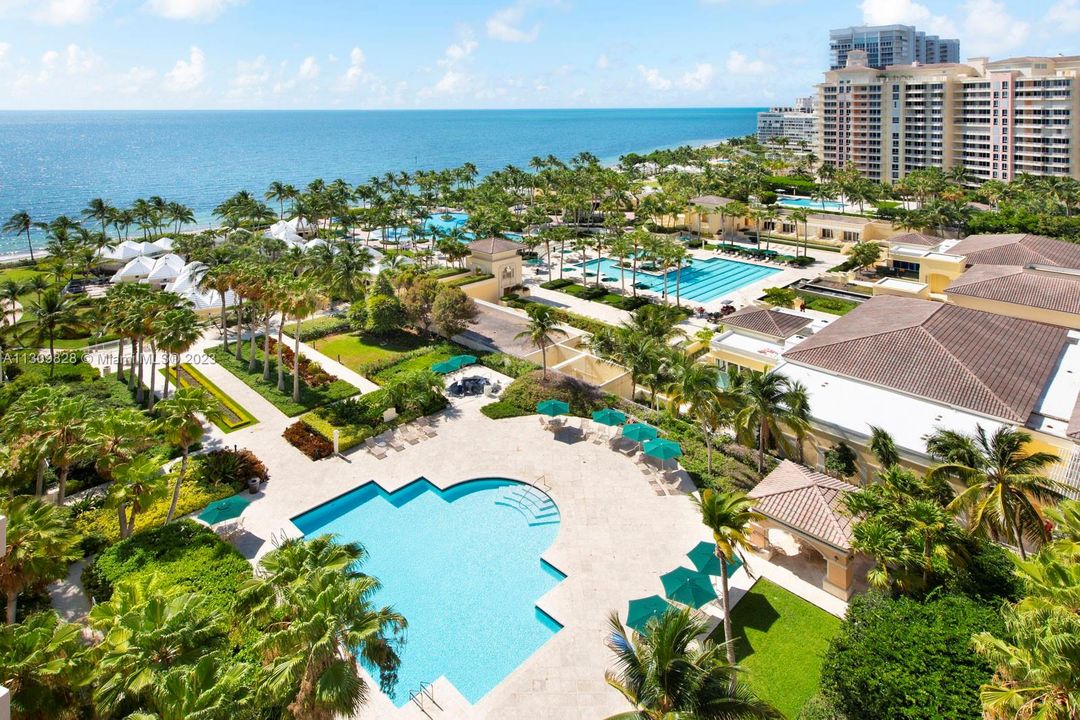 Recently Sold: $1,650,000 (2 beds, 2 baths, 1700 Square Feet)