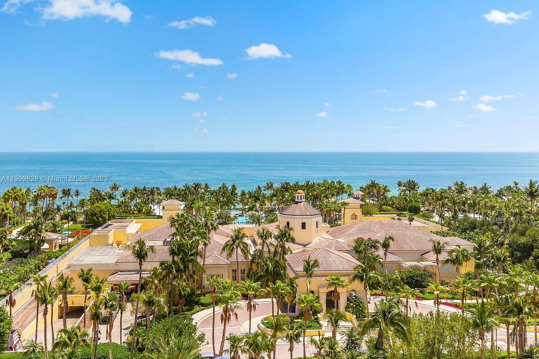 Recently Sold: $1,650,000 (2 beds, 2 baths, 1700 Square Feet)