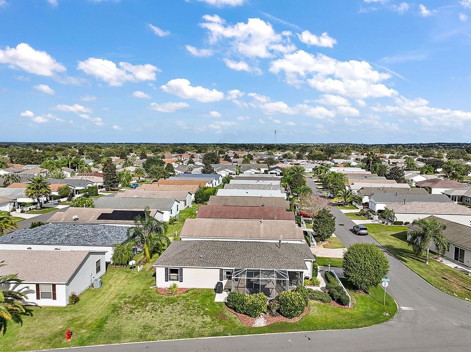 Недавно продано: $339,999 (2 спален, 2 ванн, 0 Квадратных фут)