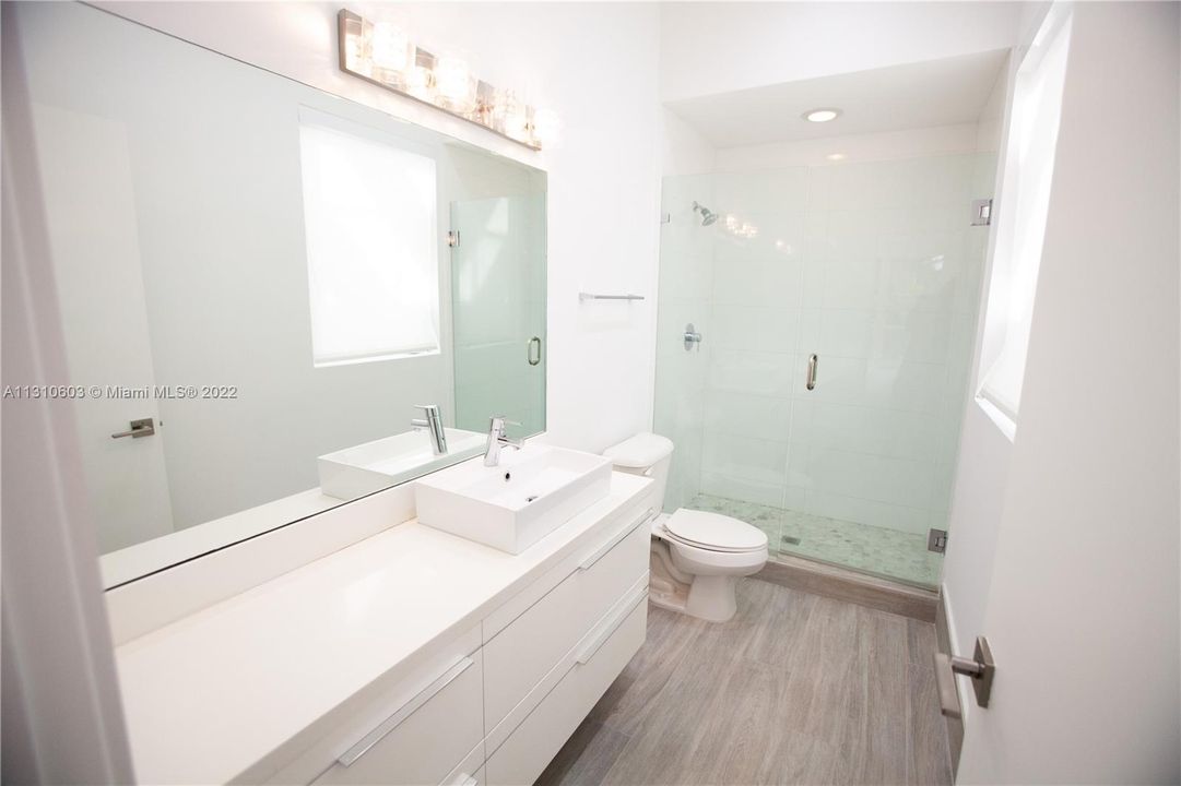 Недавно арендовано: $18,000 (7 спален, 7 ванн, 3156 Квадратных фут)