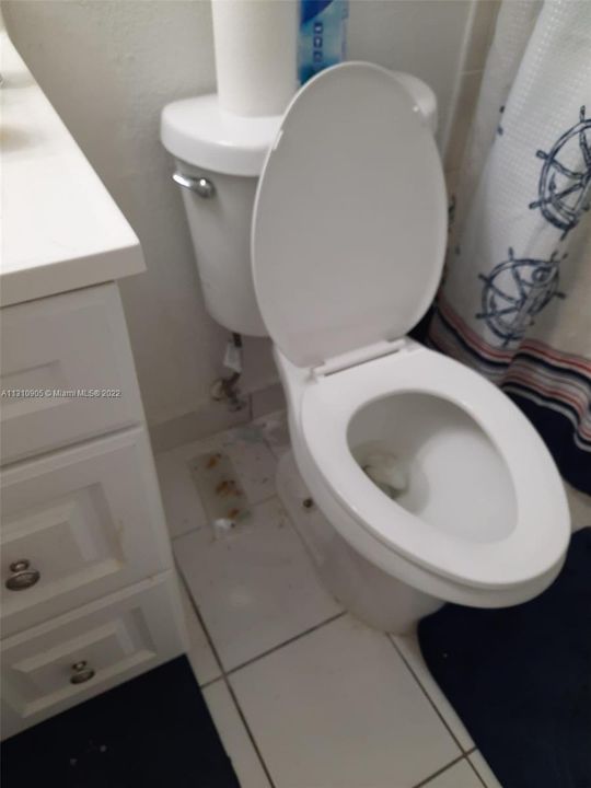 最近售出: $107,000 (2 贝兹, 1 浴室, 810 平方英尺)