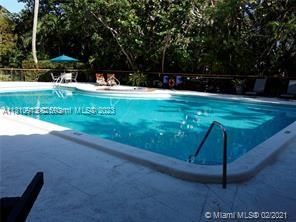 Recently Sold: $525,000 (1 beds, 1 baths, 972 Square Feet)