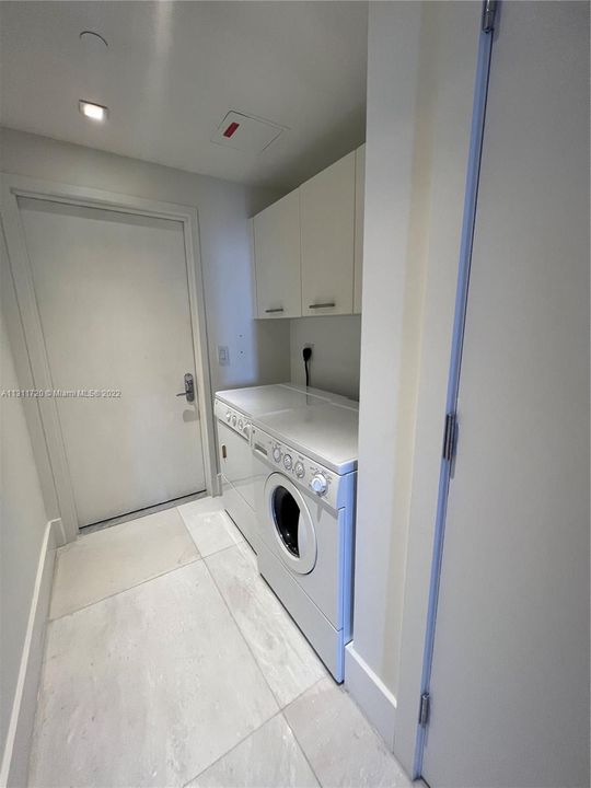 Недавно арендовано: $10,200 (2 спален, 3 ванн, 1487 Квадратных фут)
