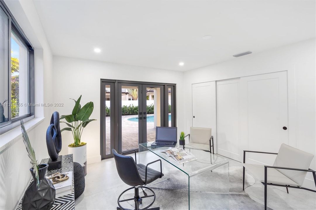 Recently Sold: $1,350,000 (5 beds, 3 baths, 3548 Square Feet)
