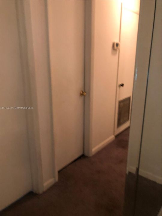 Недавно продано: $190,000 (3 спален, 1 ванн, 1024 Квадратных фут)