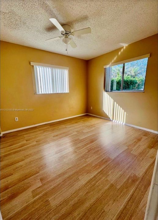 Recently Rented: $2,500 (3 beds, 2 baths, 0 Square Feet)