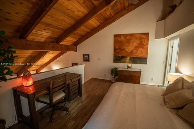 Recently Rented: $4,500 (2 beds, 2 baths, 1160 Square Feet)