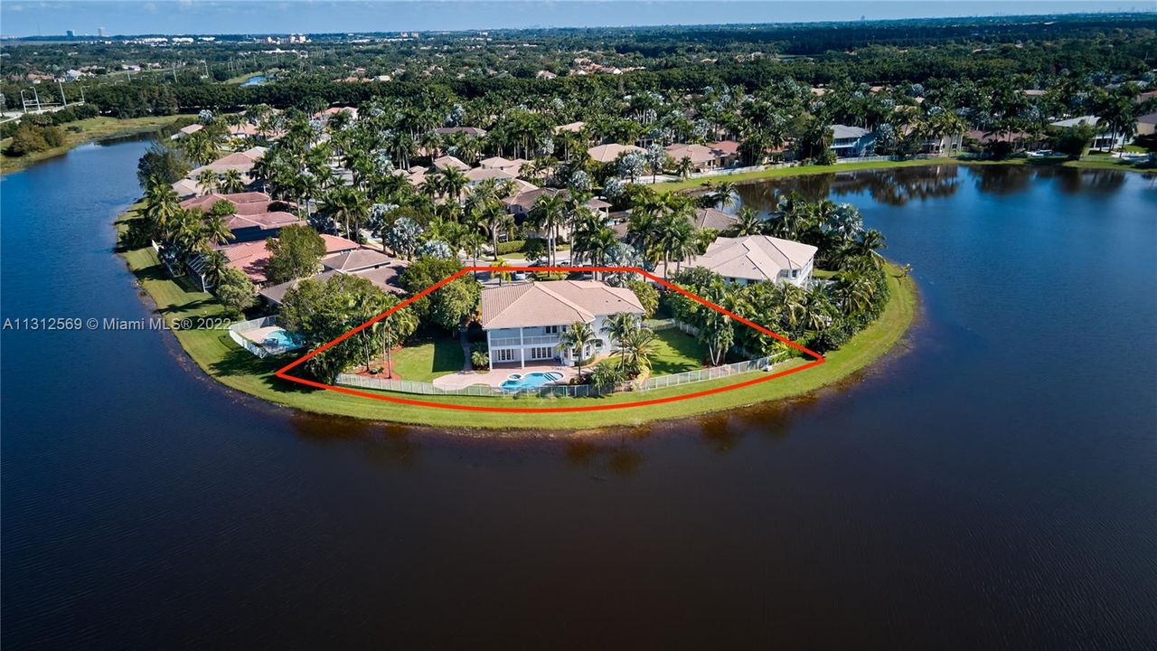 Spectacular 180 degree water front, 1/2 acre with privacy