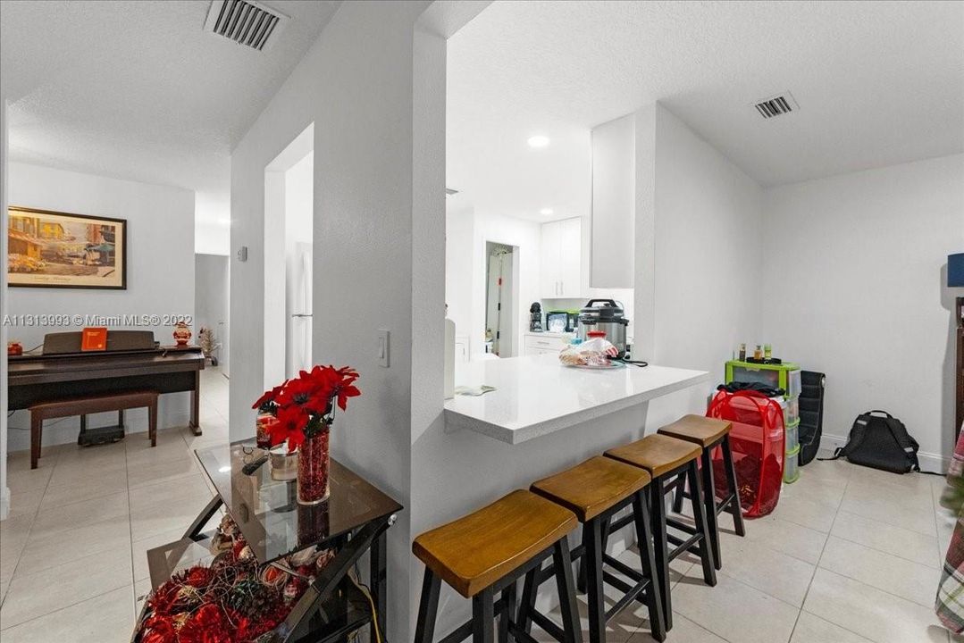 Recently Sold: $130,000 (2 beds, 2 baths, 1200 Square Feet)