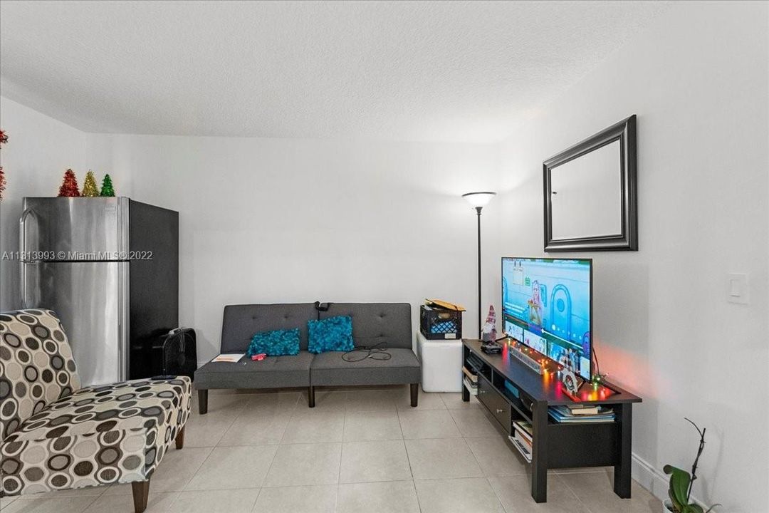 Recently Sold: $130,000 (2 beds, 2 baths, 1200 Square Feet)