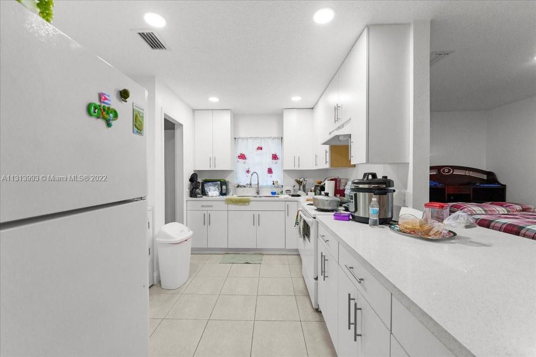 Recently Sold: $130,000 (2 beds, 2 baths, 1200 Square Feet)