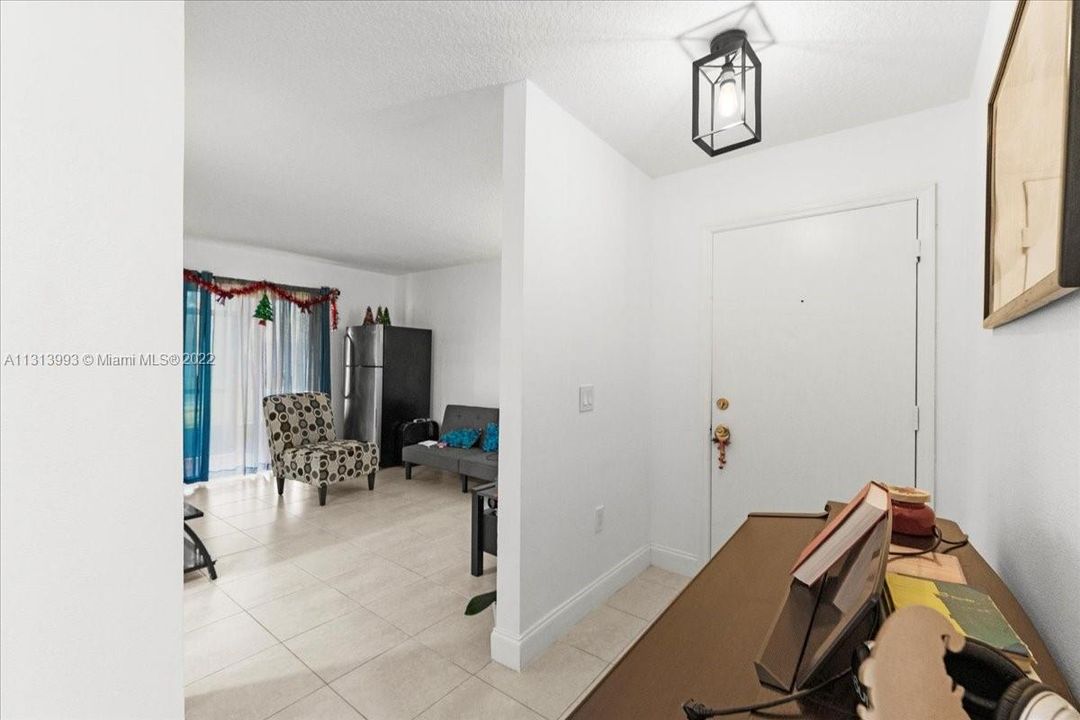 Recently Sold: $130,000 (2 beds, 2 baths, 1200 Square Feet)