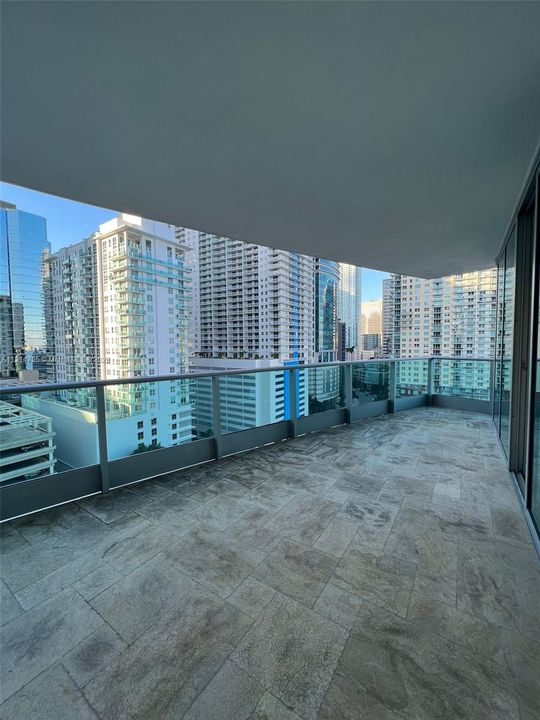 Recently Sold: $1,095,000 (2 beds, 2 baths, 1529 Square Feet)
