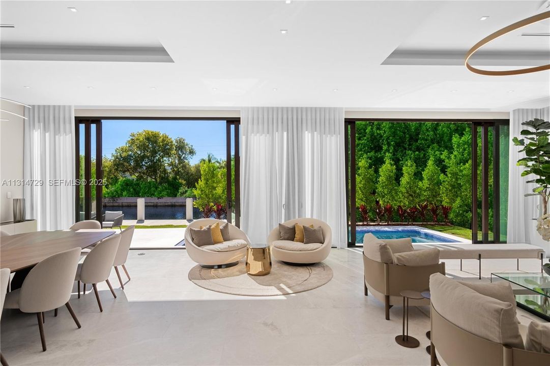 Active With Contract: $7,450,000 (5 beds, 5 baths, 5796 Square Feet)