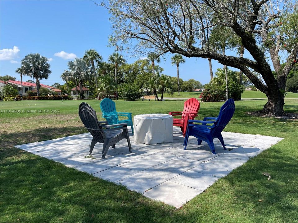 Vendido Recientemente: $154,000 (1 camas, 1 baños, 980 Pies cuadrados)